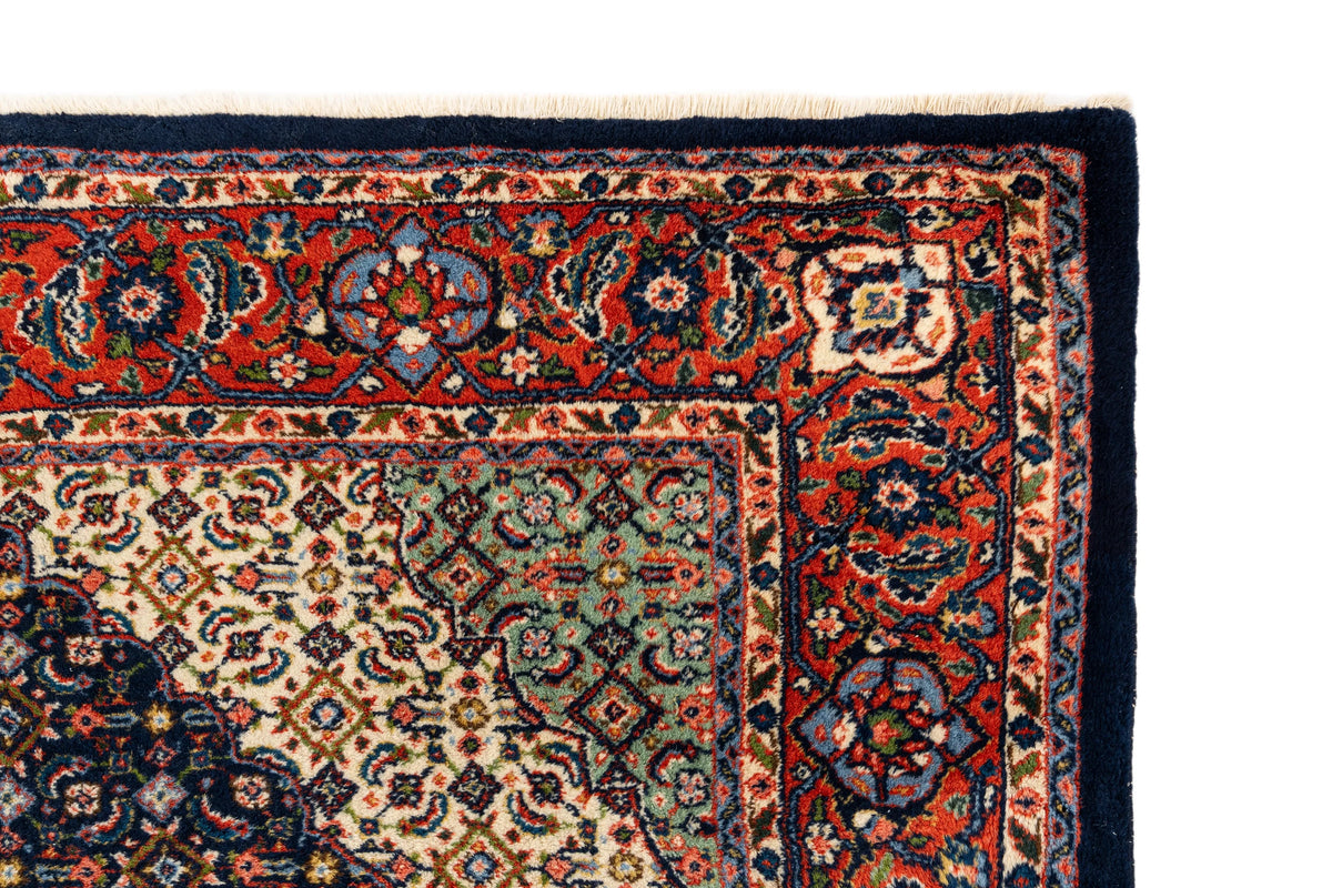 210 x 133 Tabriz