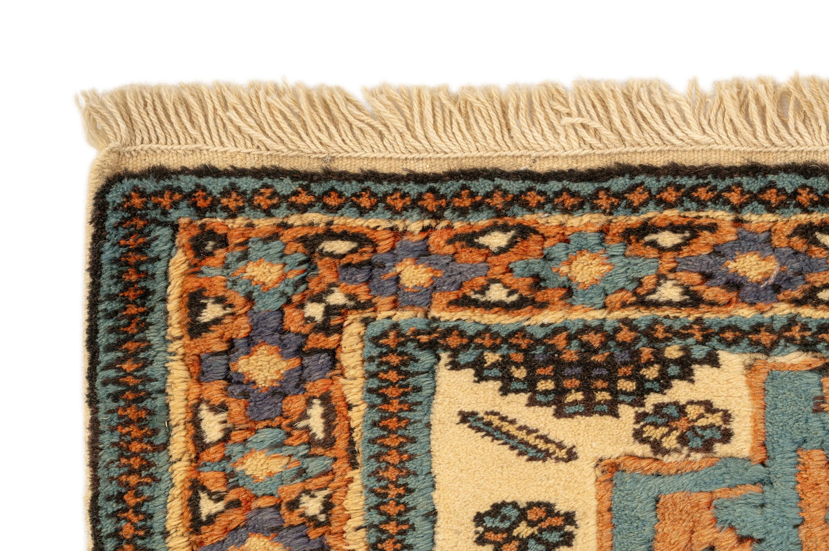132 x 79 Shirvan