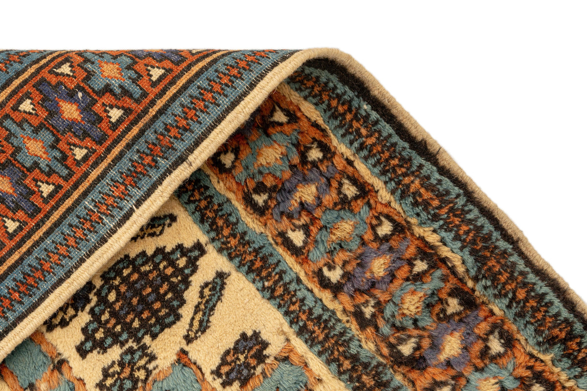 132 x 79 Shirvan