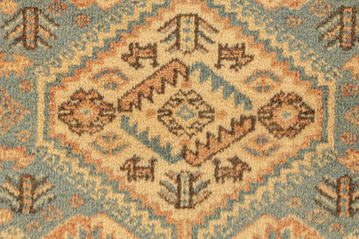 130 x 77 Shirvan