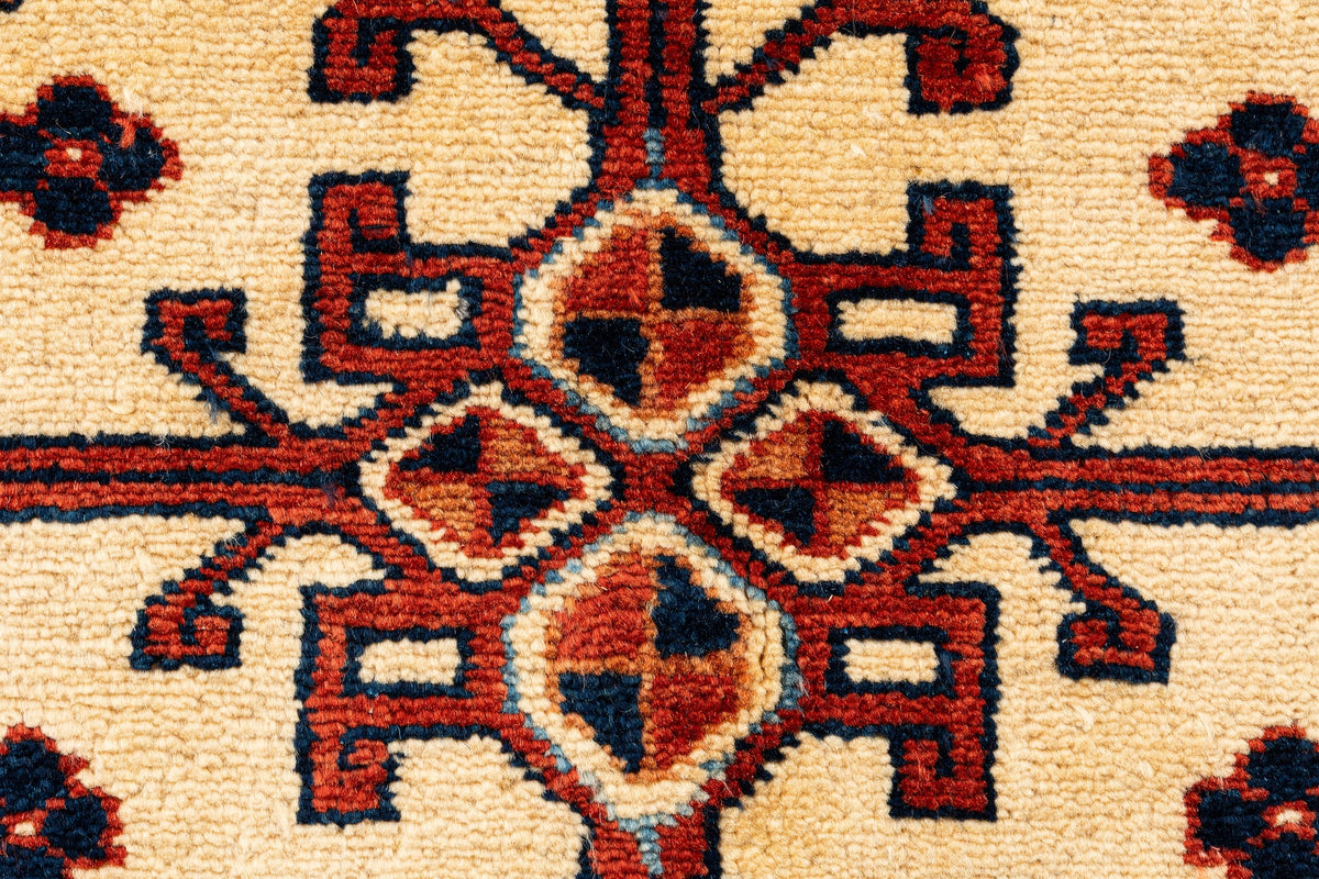 183 x 115 Shirvan