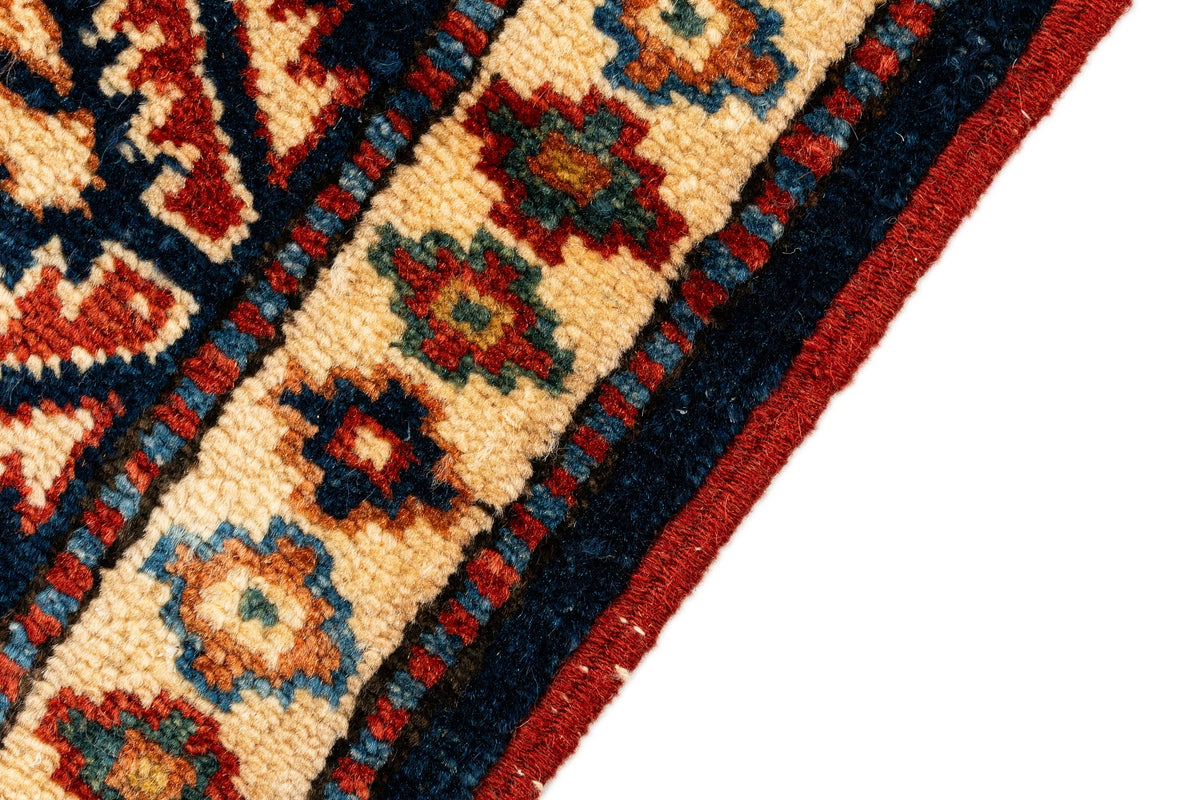 183 x 115 Shirvan