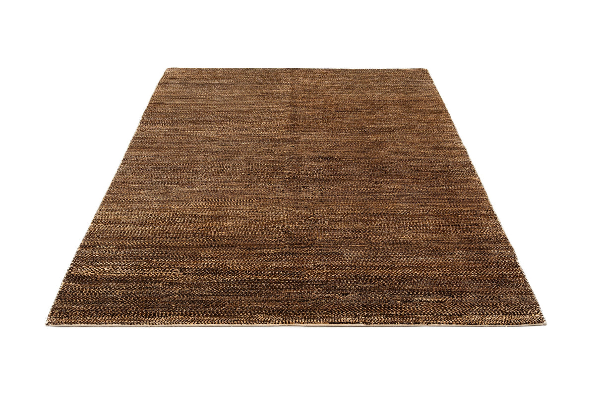235 x 164 Juma