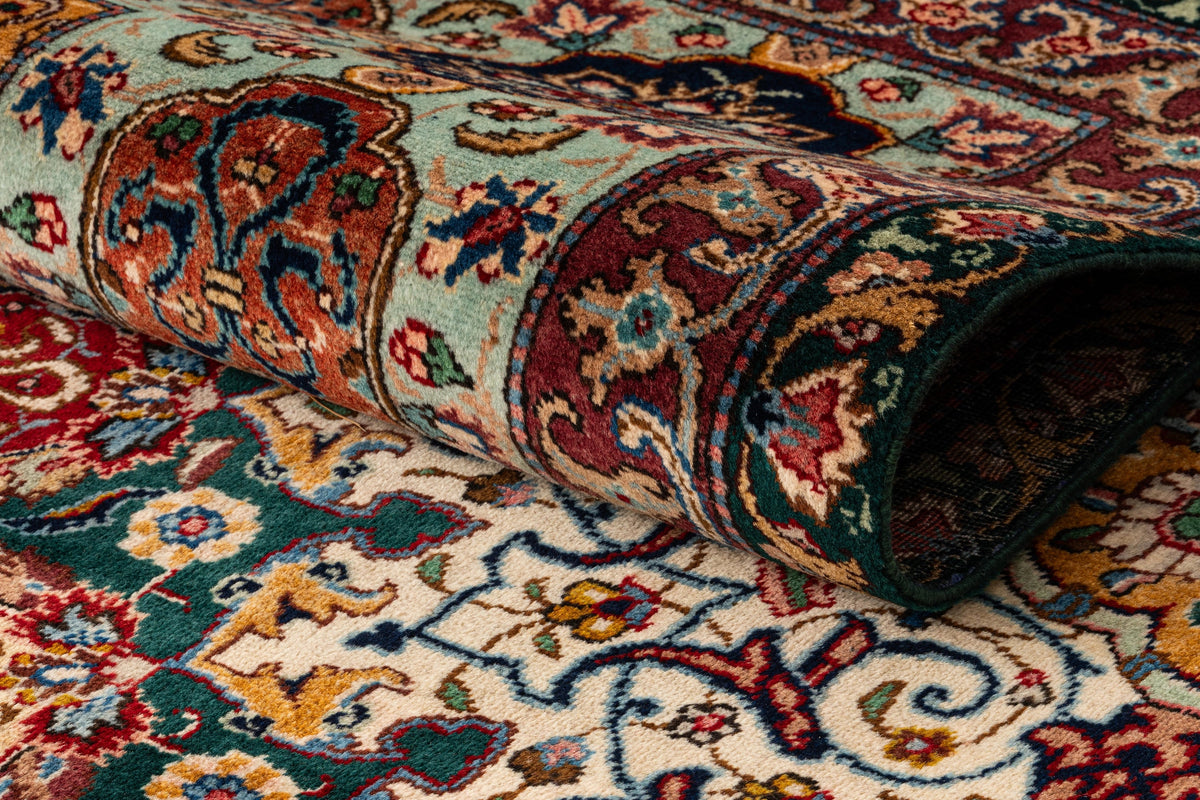 475 x 297 Täbriz