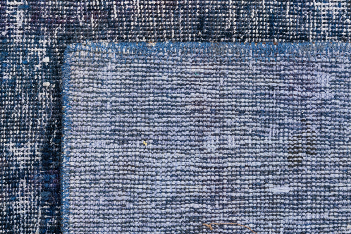 156 x 114 Vintage Royal
