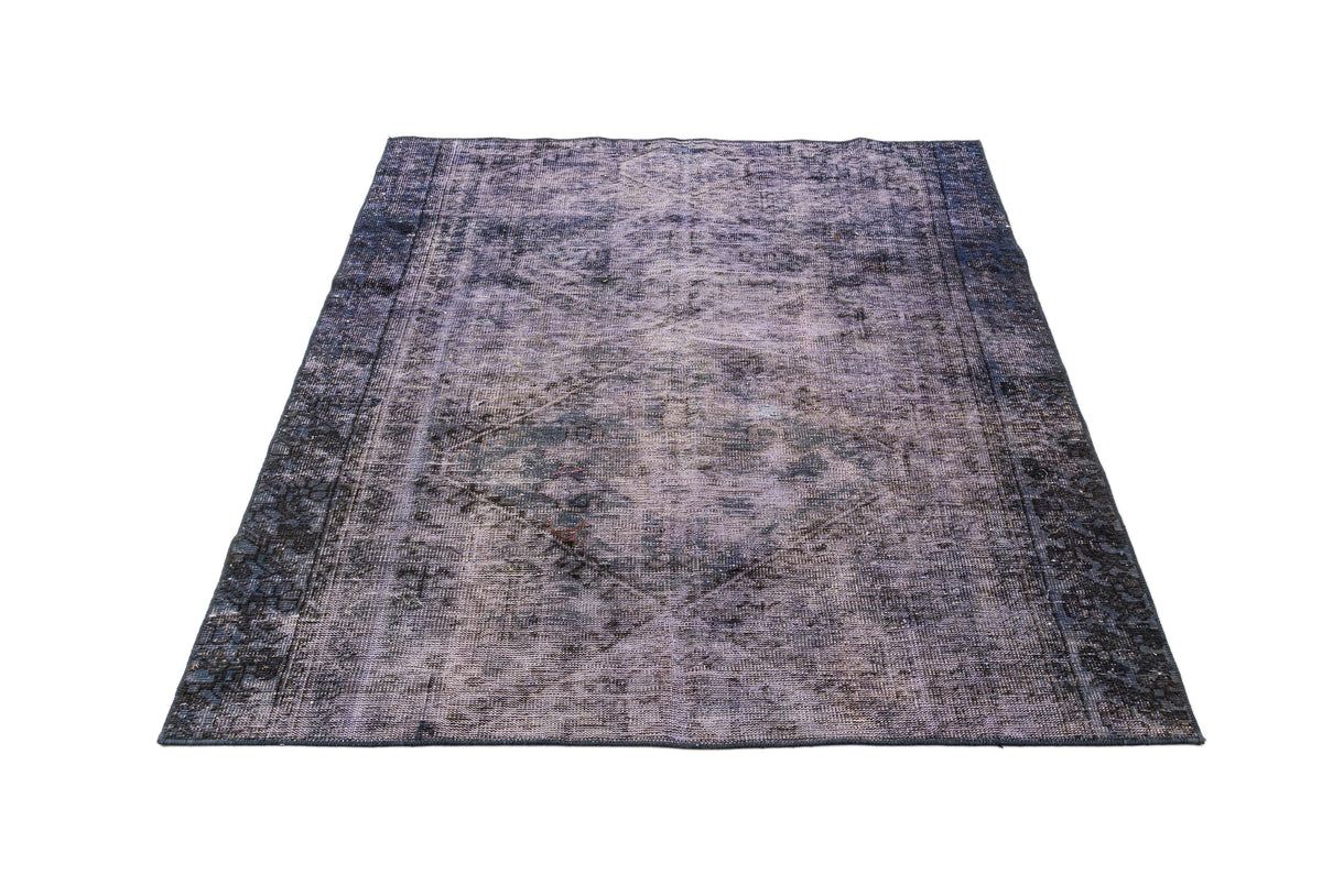 188 x 138 Vintage Royal