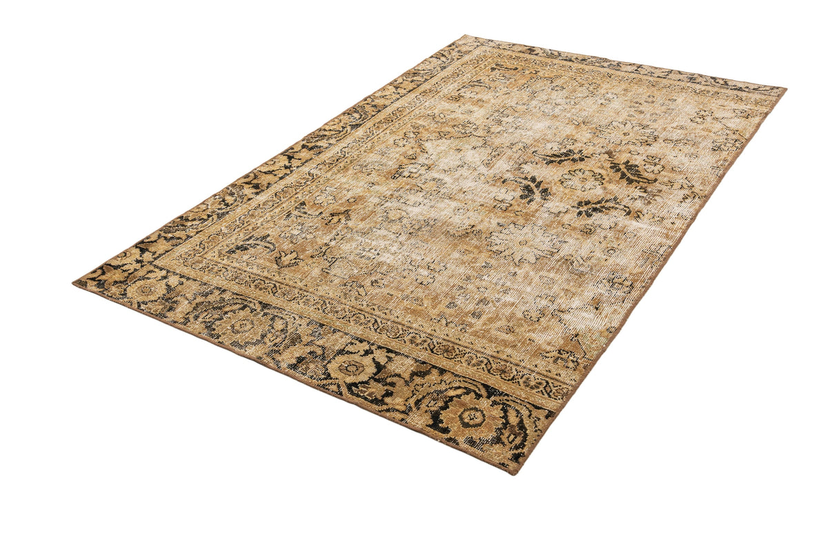 234 x 146 Vintage Royal