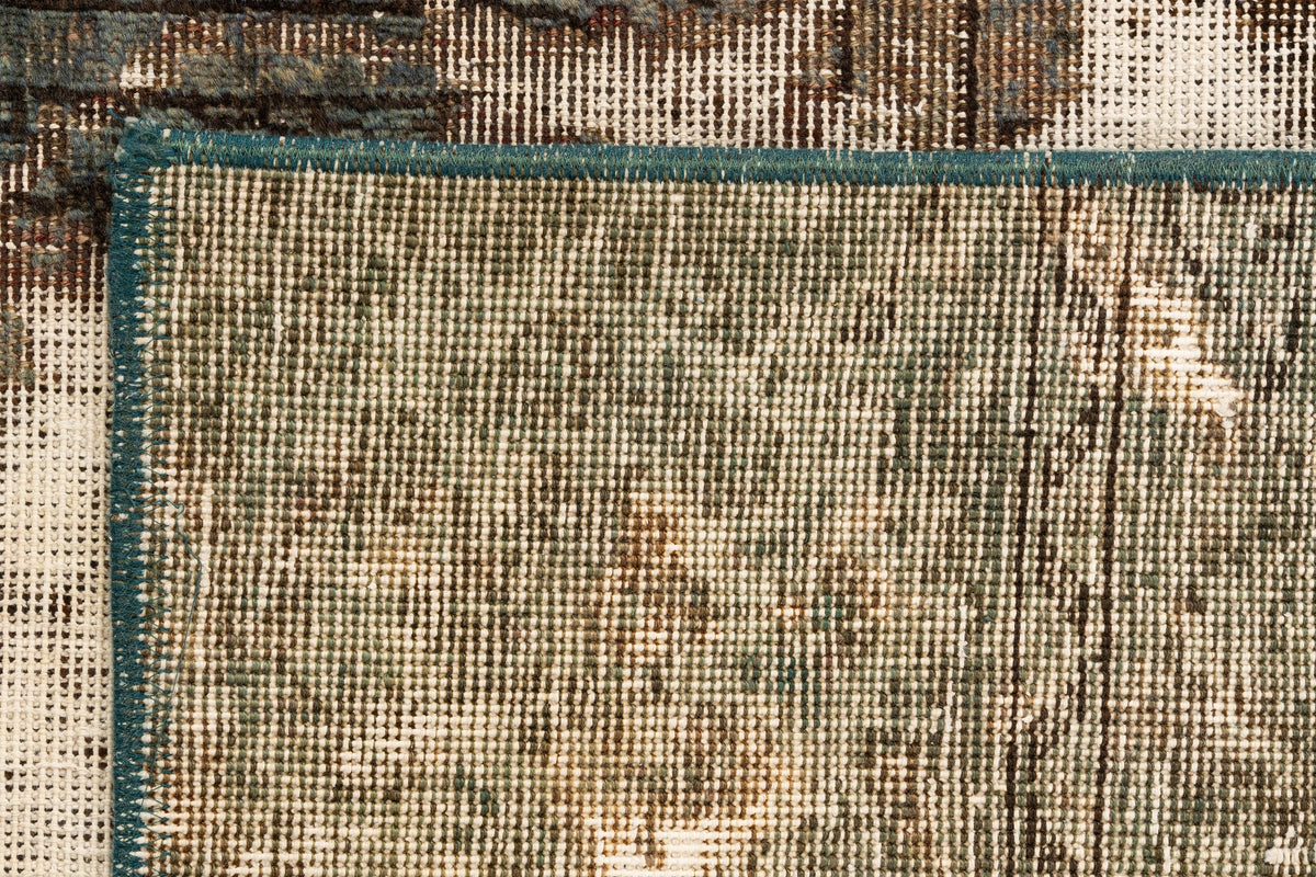 194 x 140 Vintage Royal
