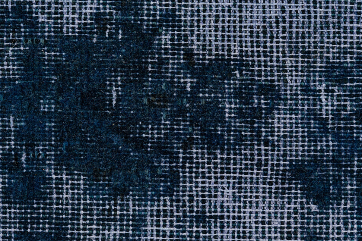 248 x 187 Vintage Royal