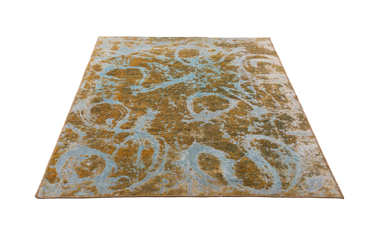 215 x 154 Vintage Royal