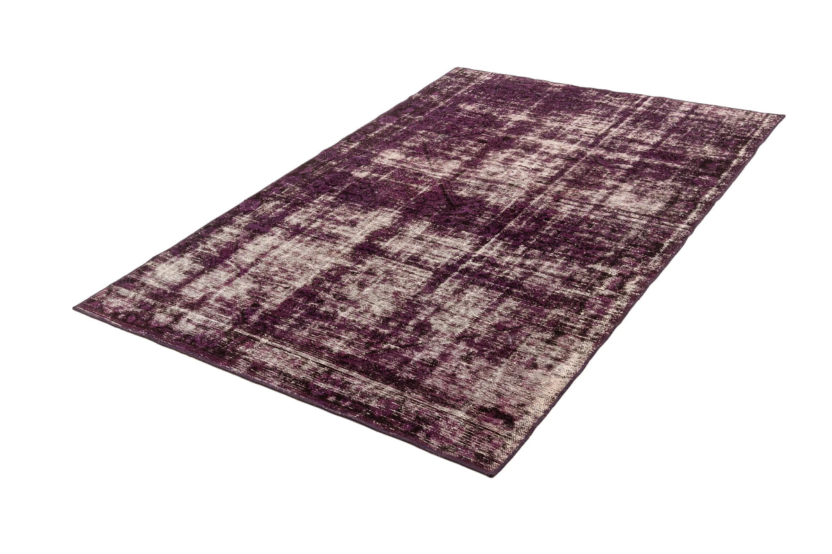 223 x 147 Vintage Royal