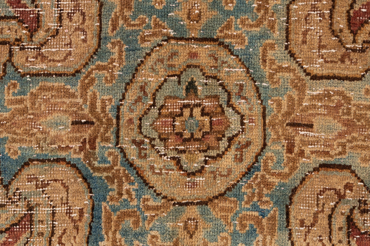 358 x 249 Vintage Royal