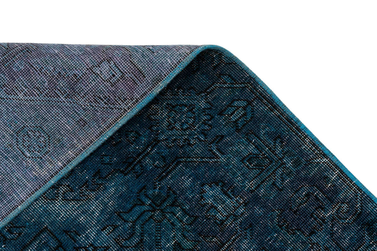 309 x 200 Vintage Royal