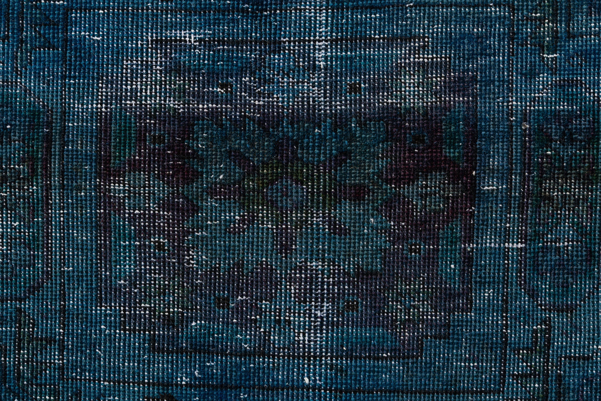 278 x 204 Vintage Royal