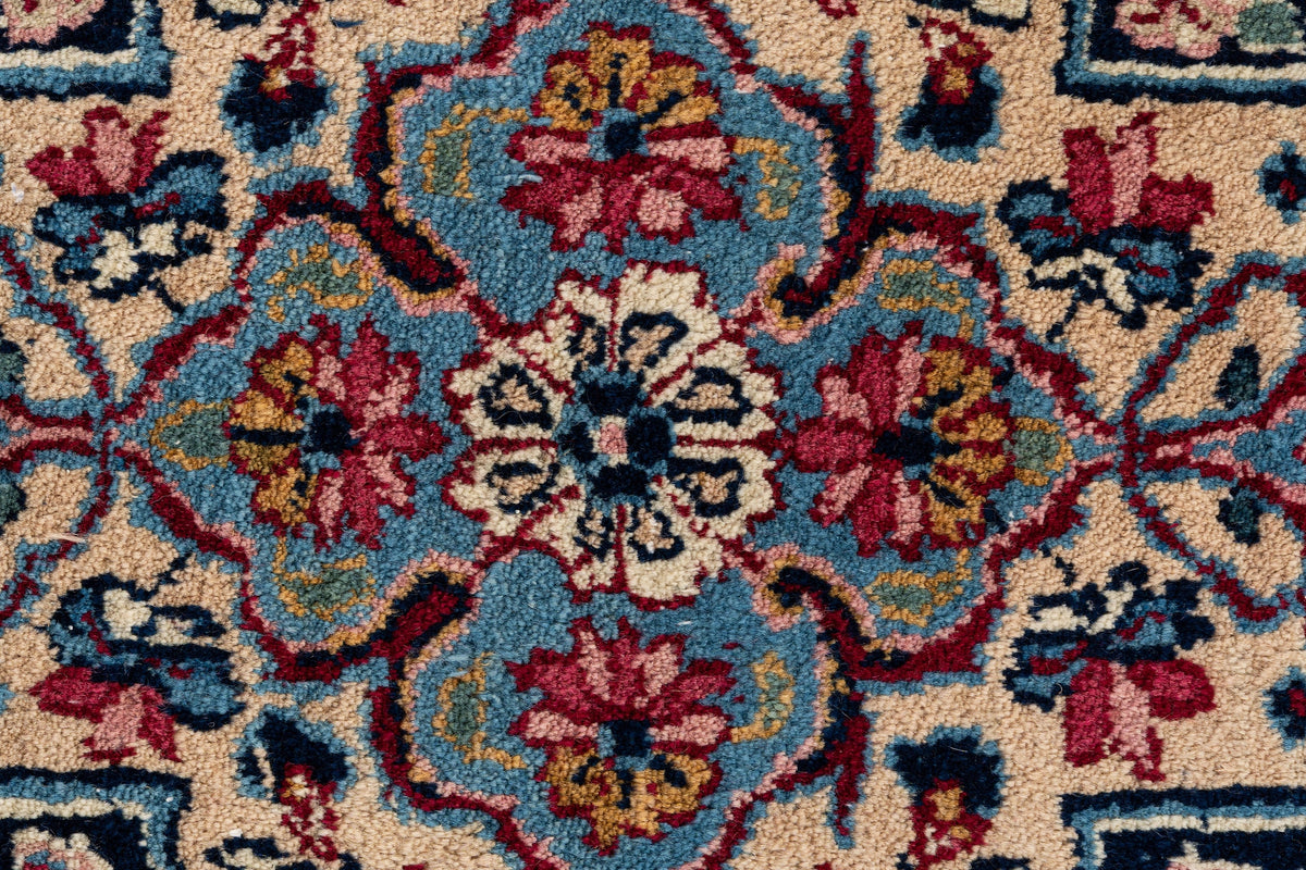 415 x 295 Kirman