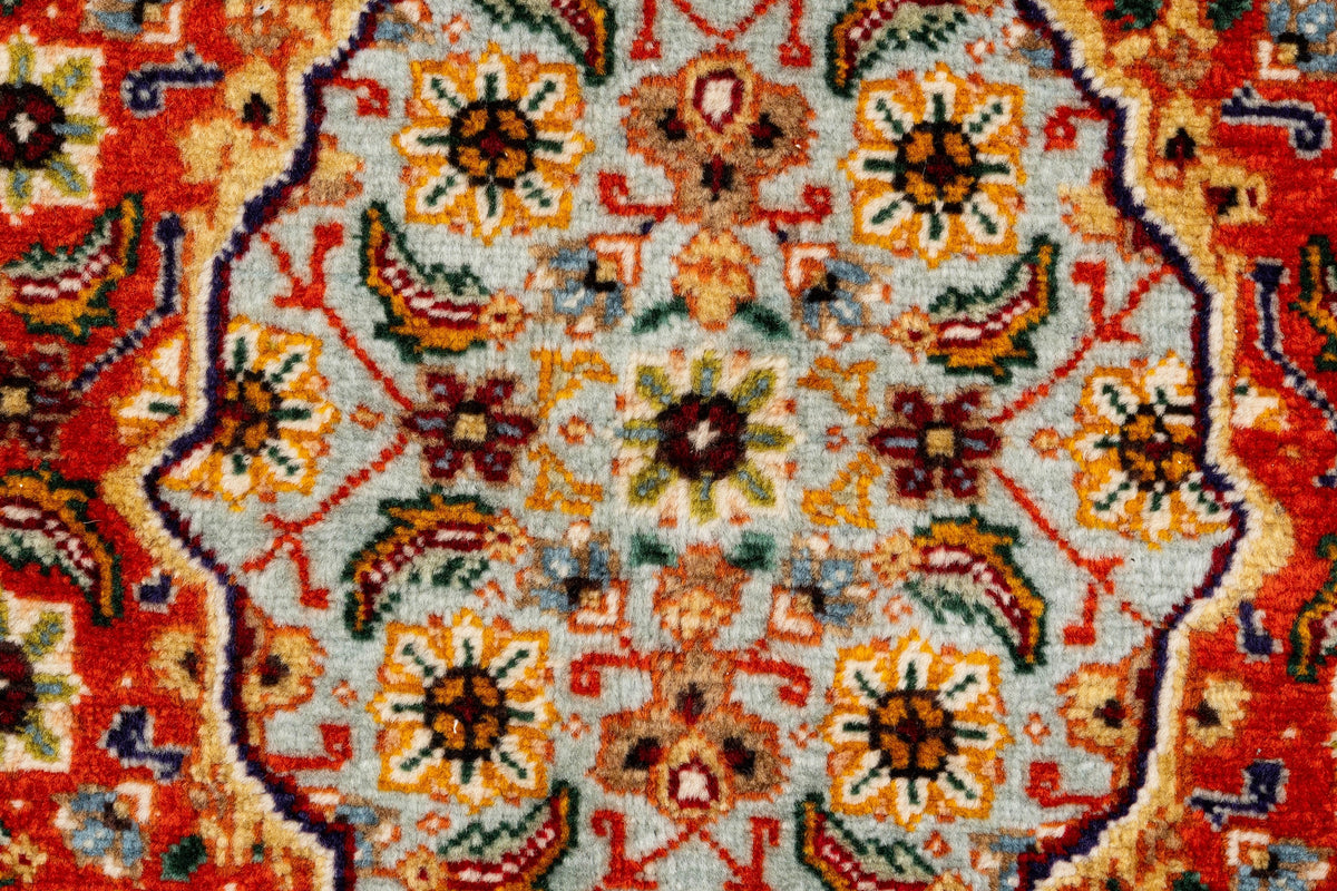 287 x 203 Täbriz