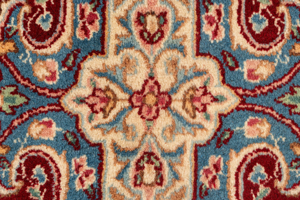 412 x 303 Kirman