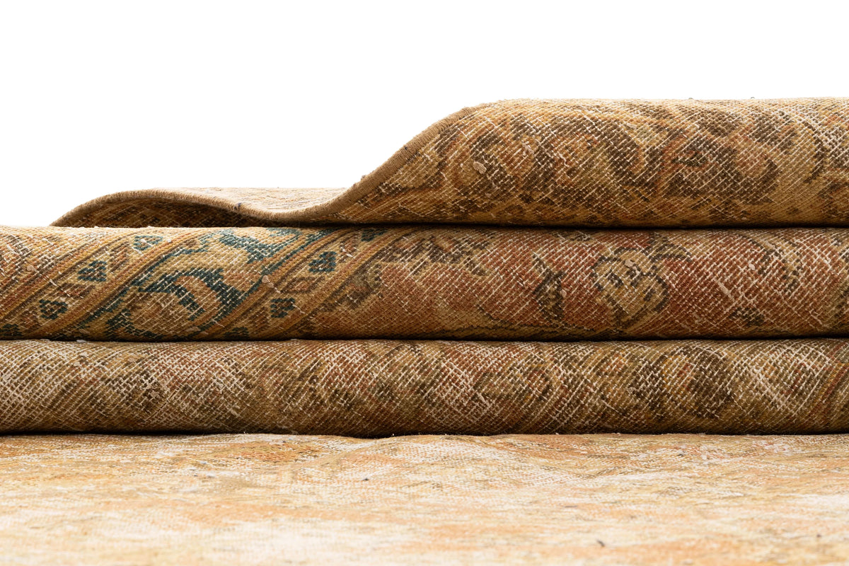 361 x 252 Vintage Royal