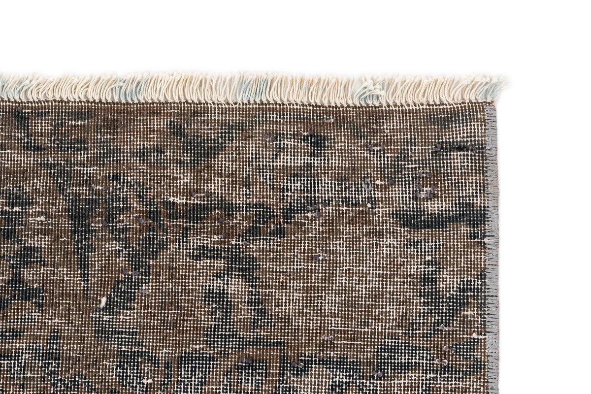 370 x 239 Vintage Royal