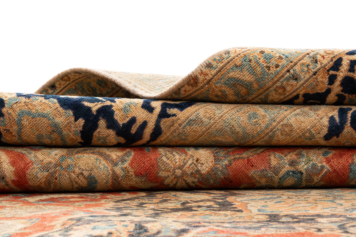 375 x 278 Vintage Royal
