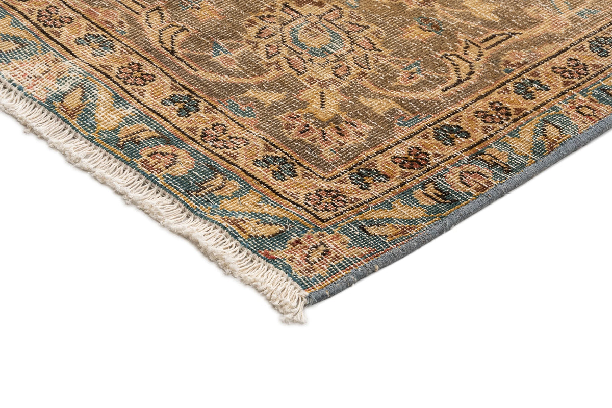 389 x 278 Vintage Royal