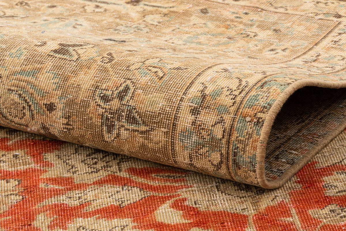 387 x 287 Vintage Royal
