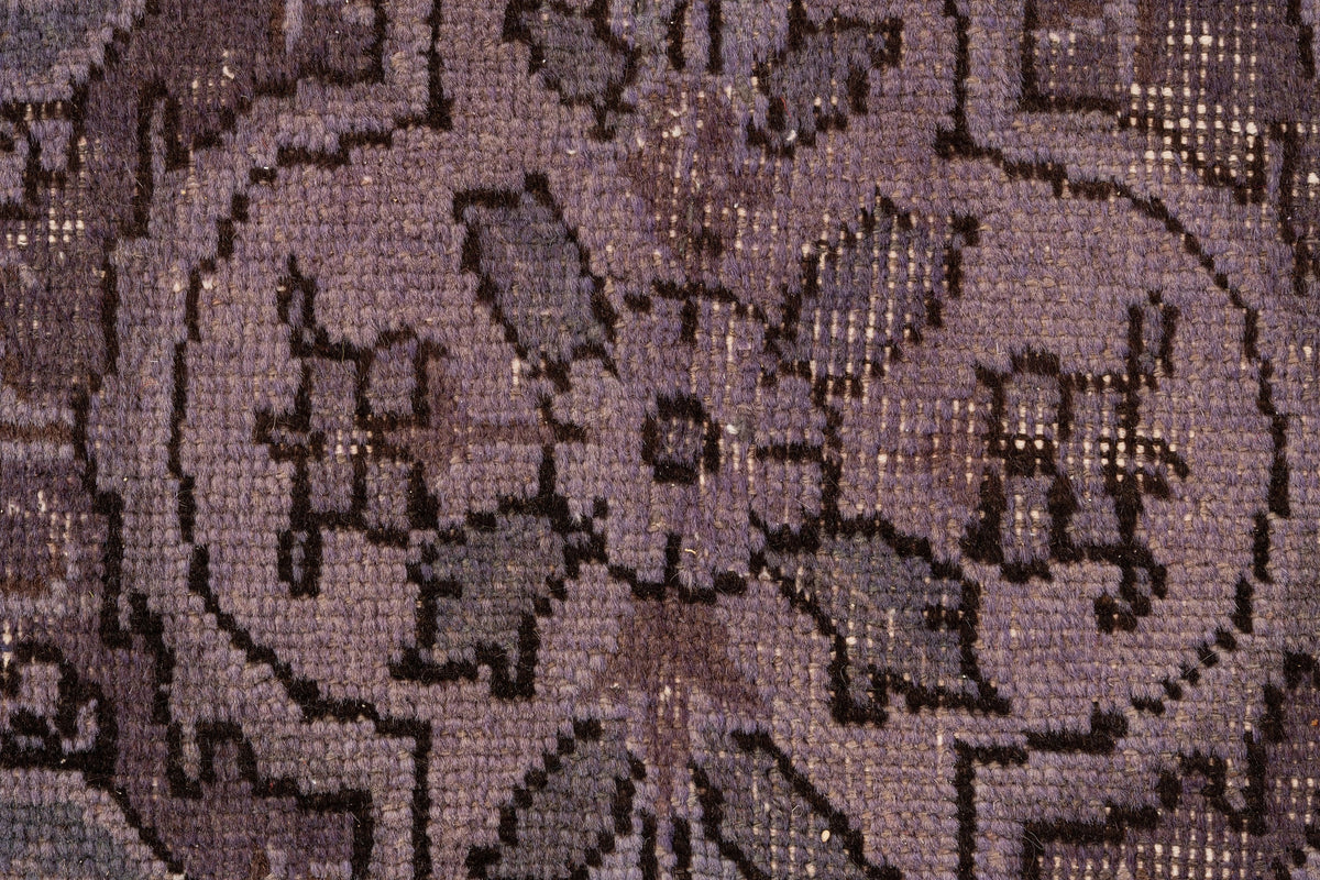 294 x 215 Vintage Royal
