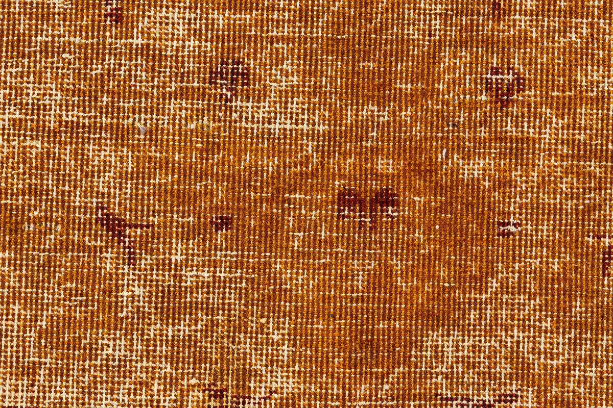 352 x 262 Vintage Royal
