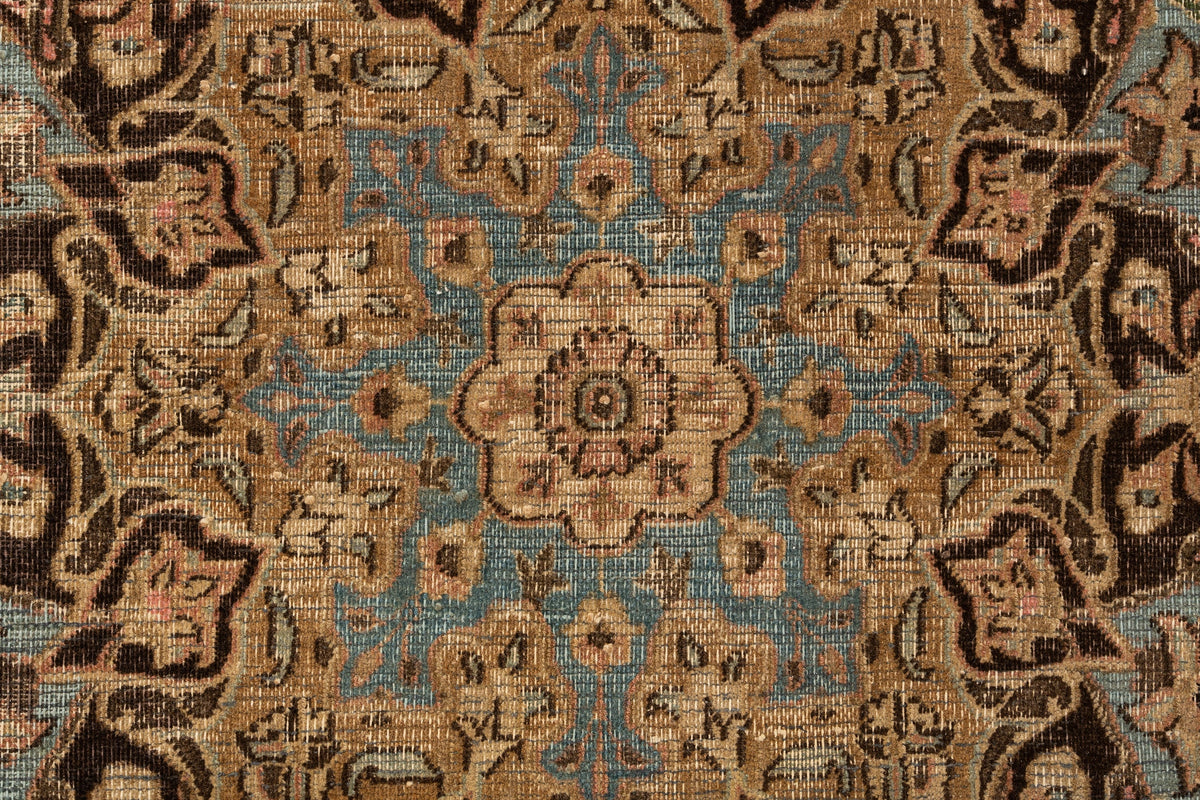 372 x 282 Vintage Royal