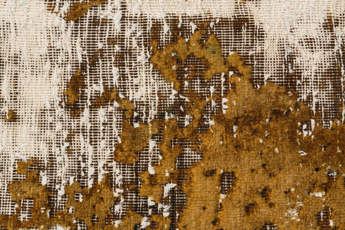 233 x 80 Vintage Royal