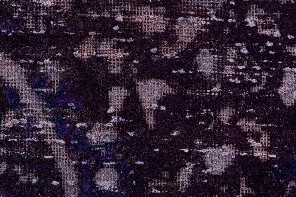 273 x 258 Vintage Royal