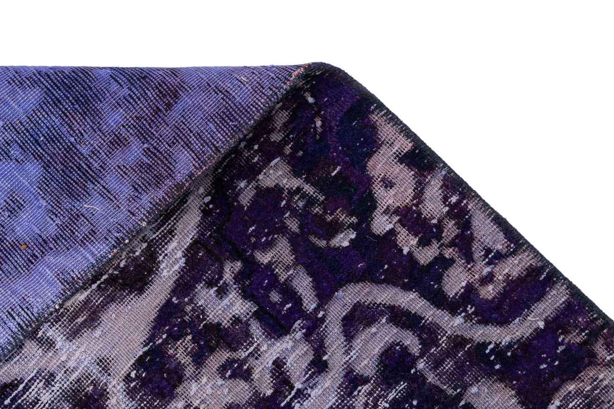 273 x 258 Vintage Royal