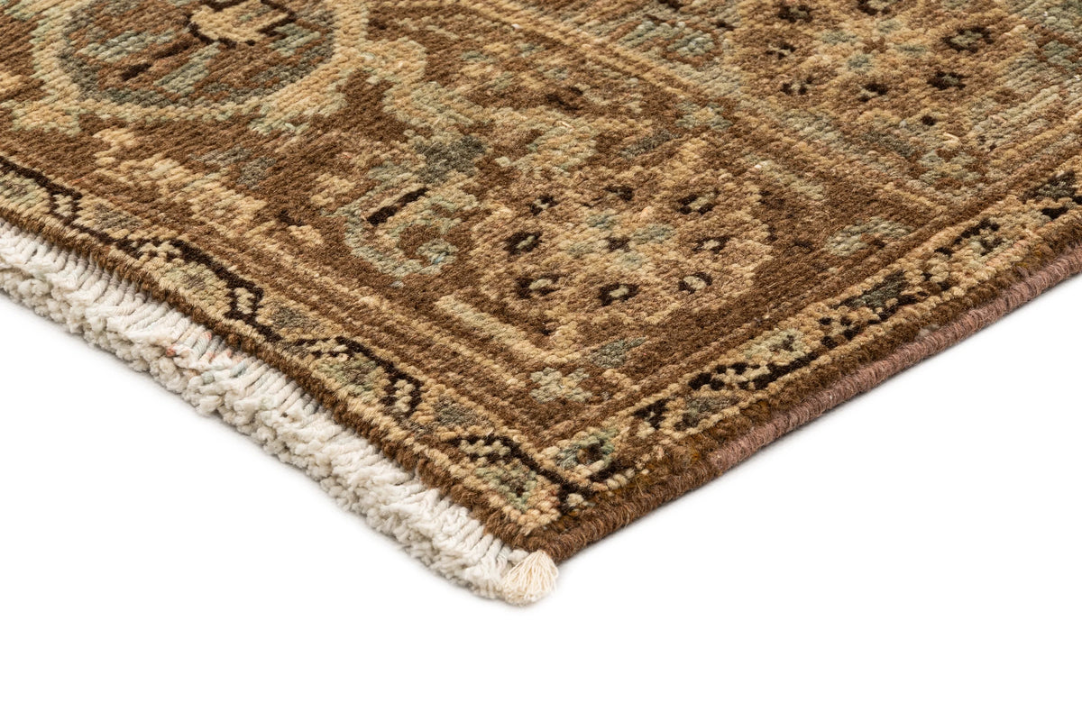 284 x 214 Vintage Royal