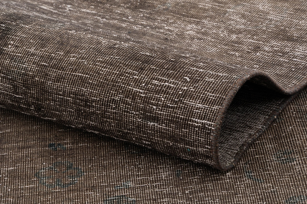 360 x 253 Vintage Royal