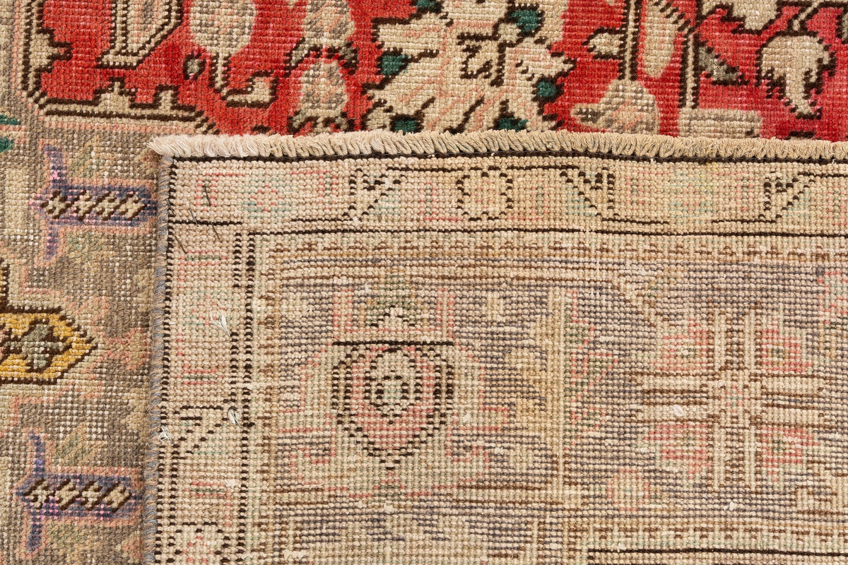 285 x 195 Vintage Royal