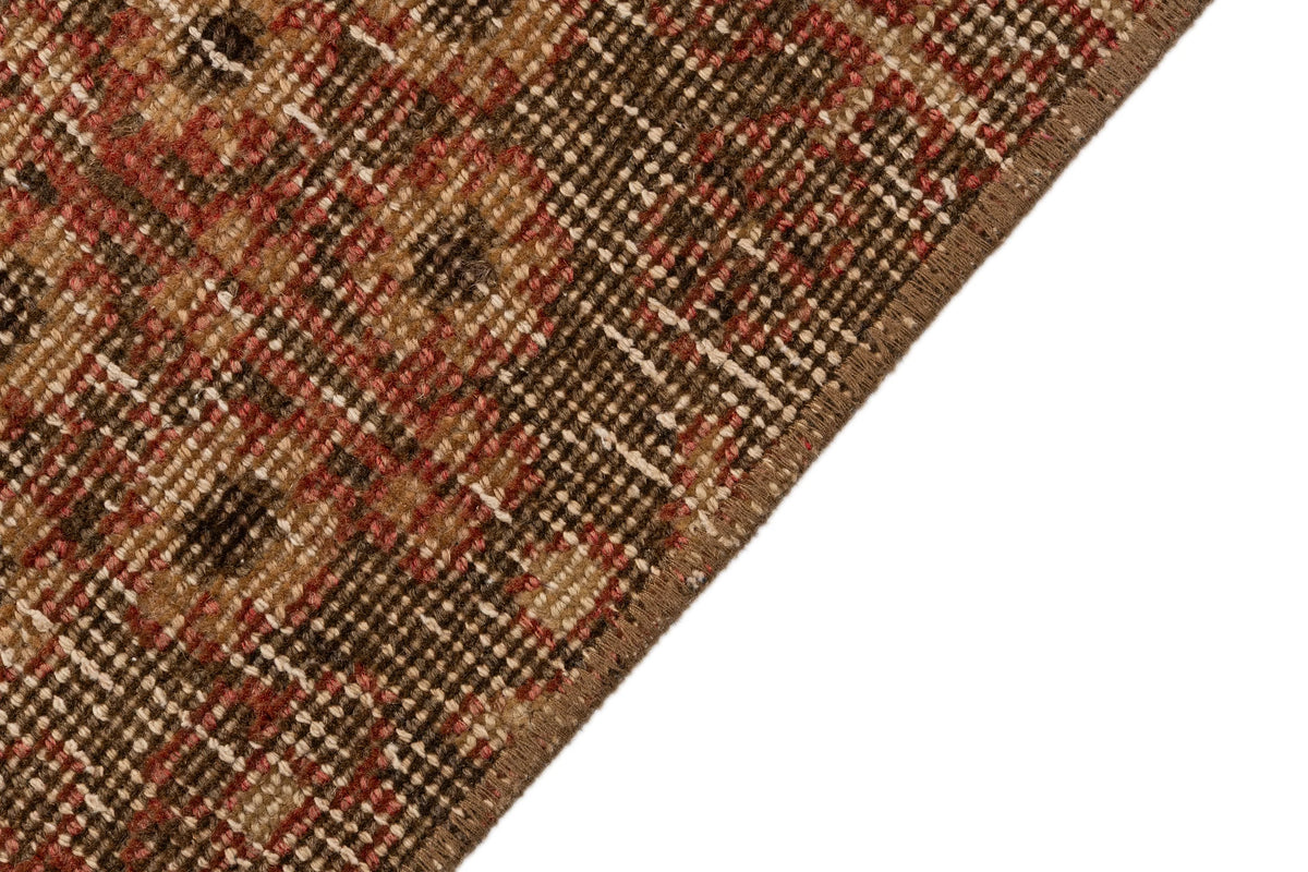 281 x 200 Vintage Royal