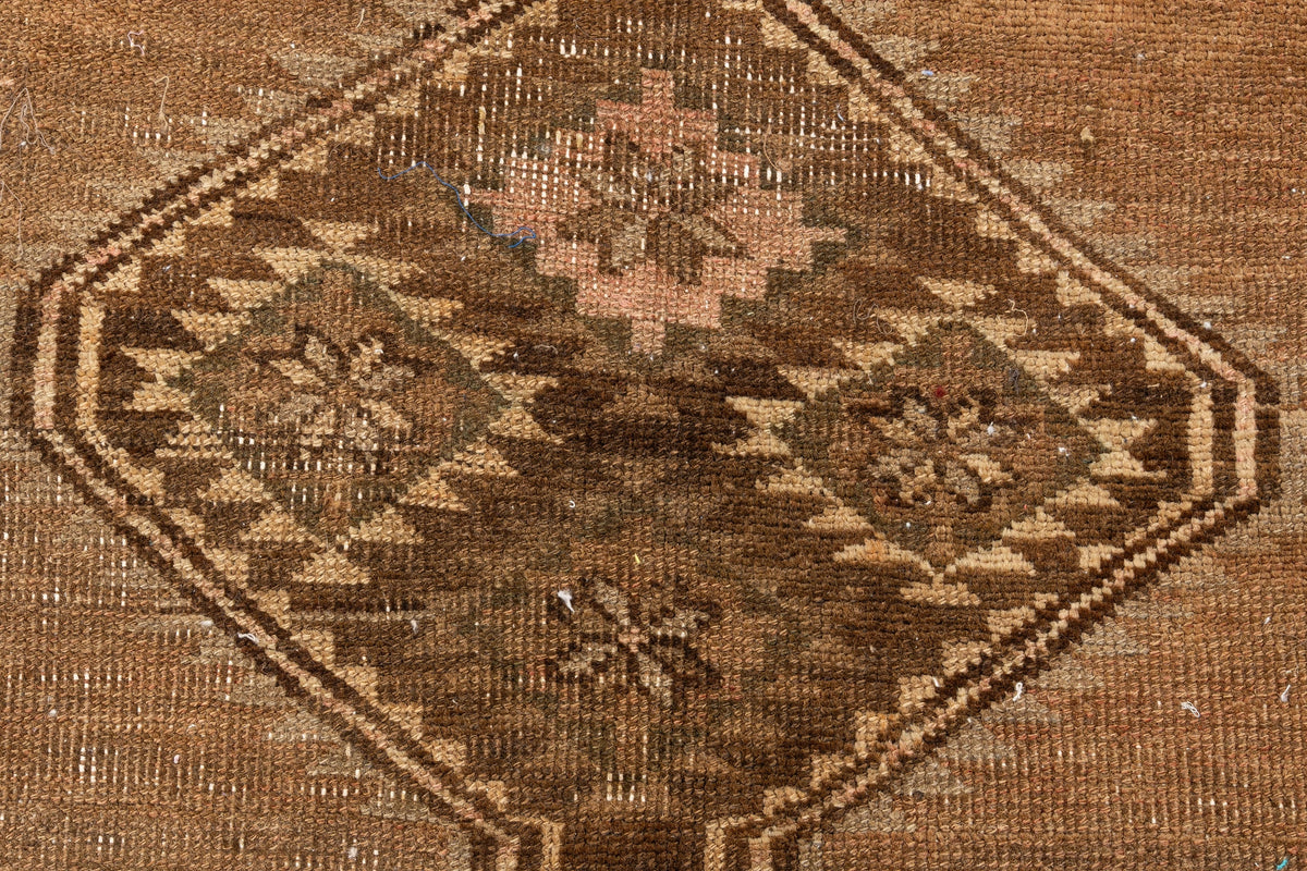 255 x 66 Vintage Royal