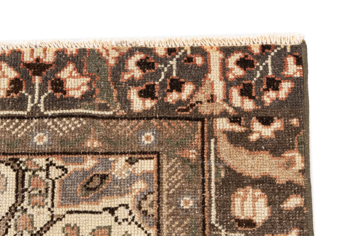 294 x 181 Vintage Royal