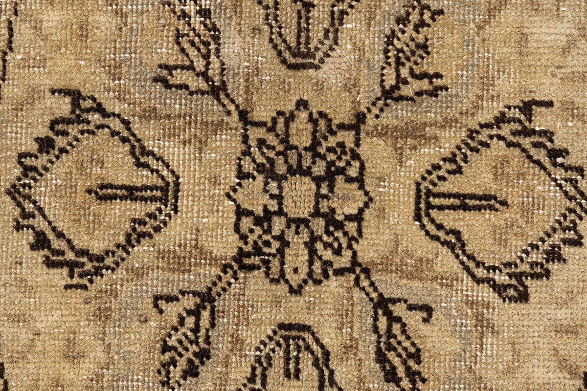 278 x 189 Vintage Royal