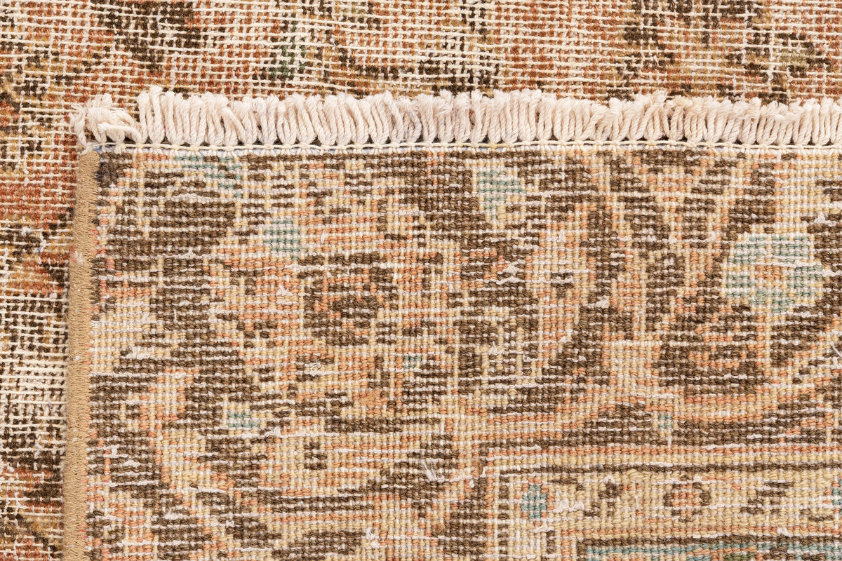 282 x 165 Vintage Royal
