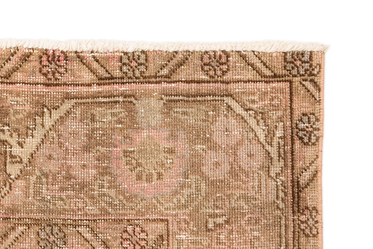 275 x 205 Vintage Royal