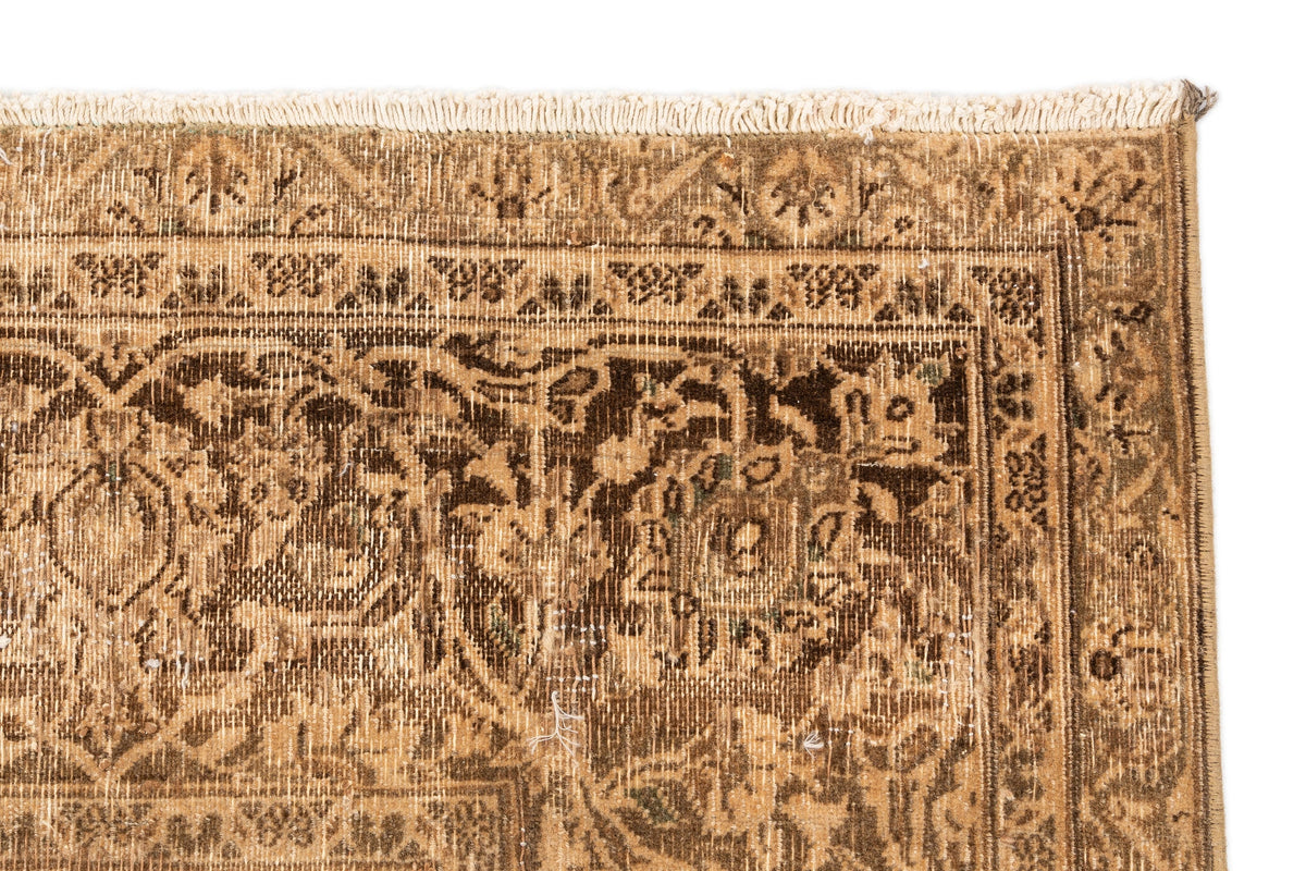 380 x 285 Vintage Royal