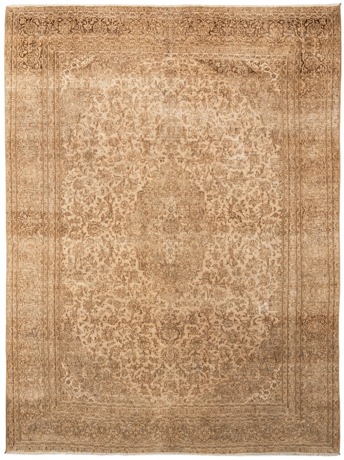 380 x 285 Vintage Royal