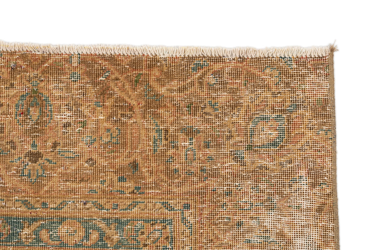 314 x 206 Vintage Royal