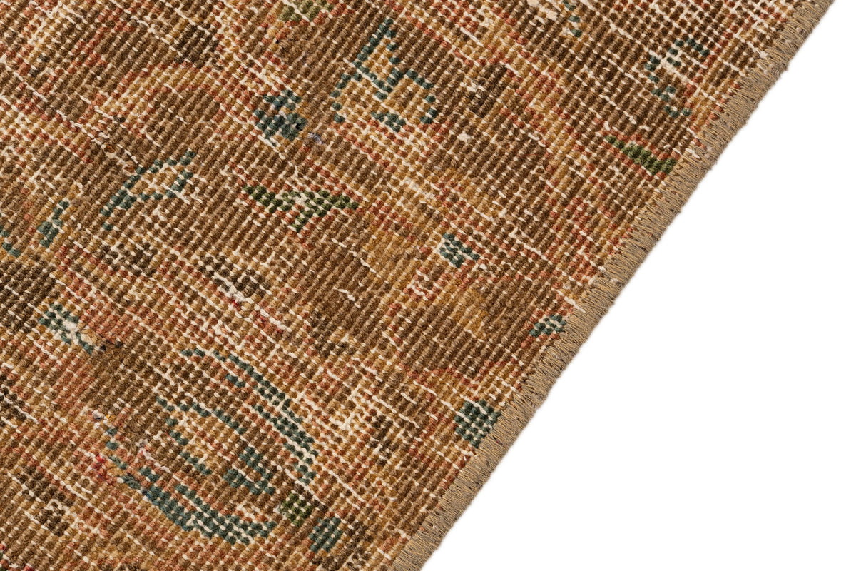 314 x 206 Vintage Royal