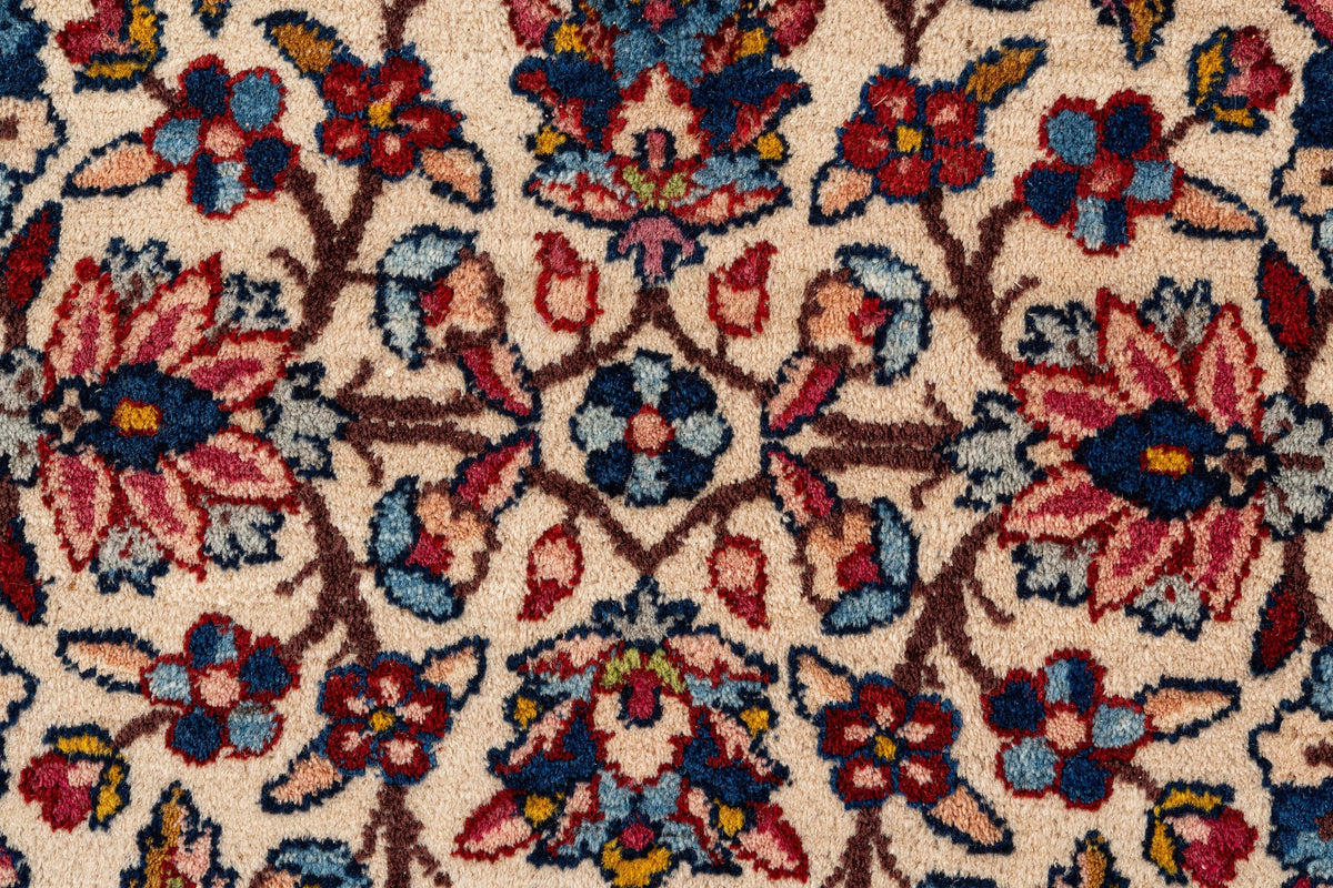 355 x 270 Kirman