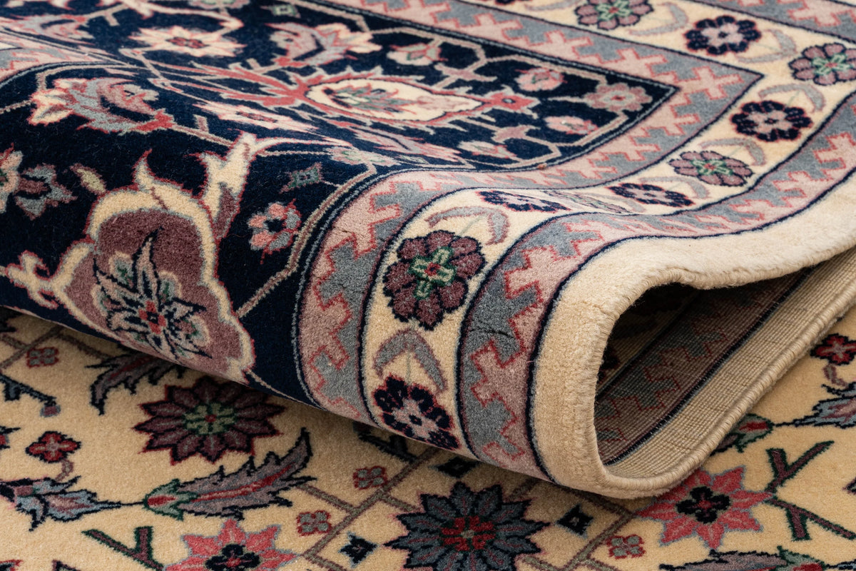 350 x 250 China Wolle