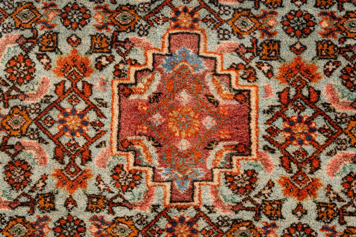 330 x 250 Bidjar
