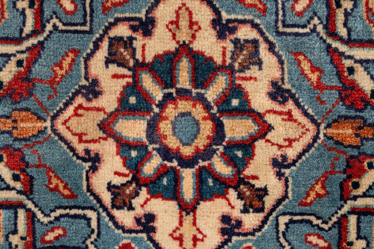 330 x 242 Saruk
