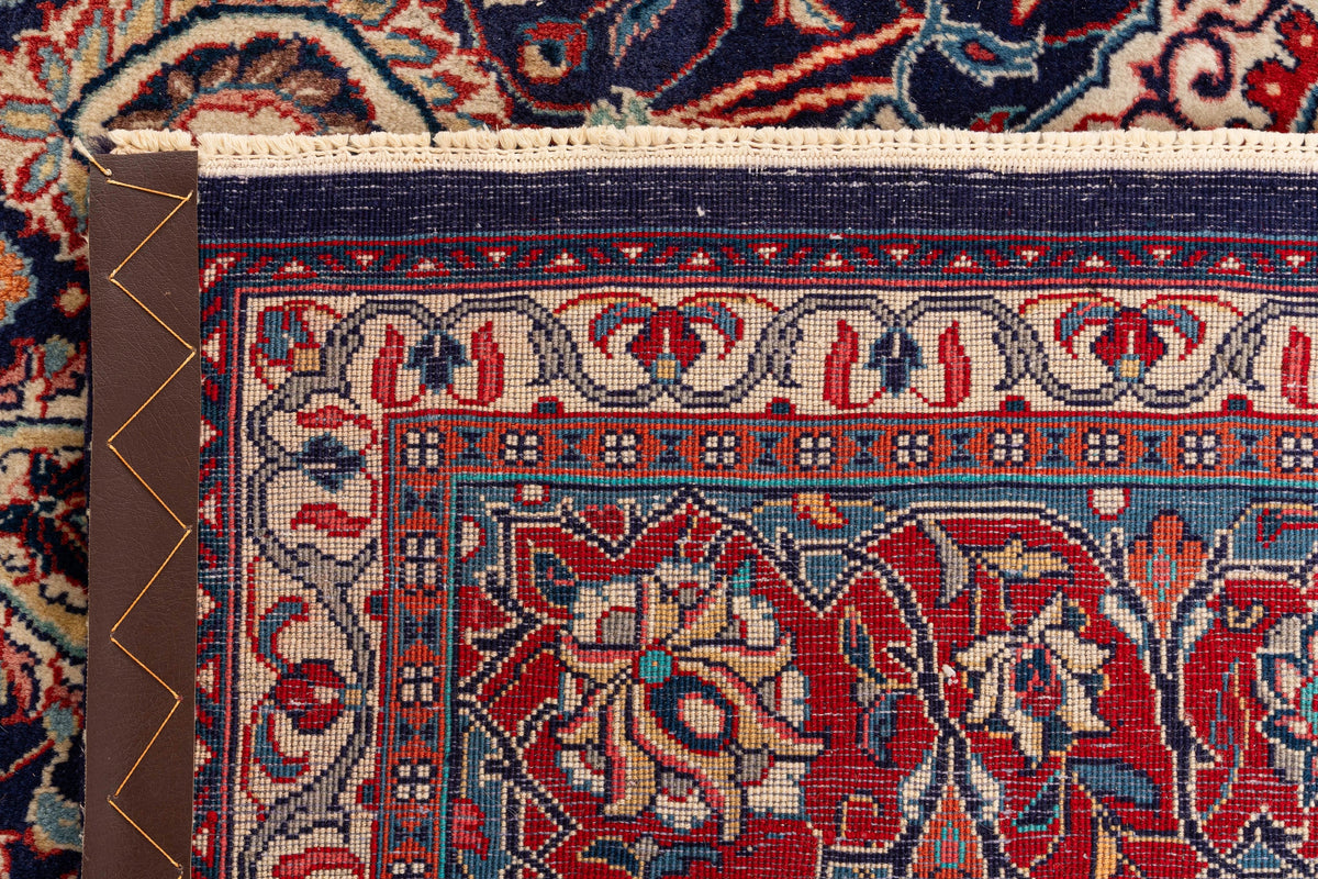 330 x 242 Saruk